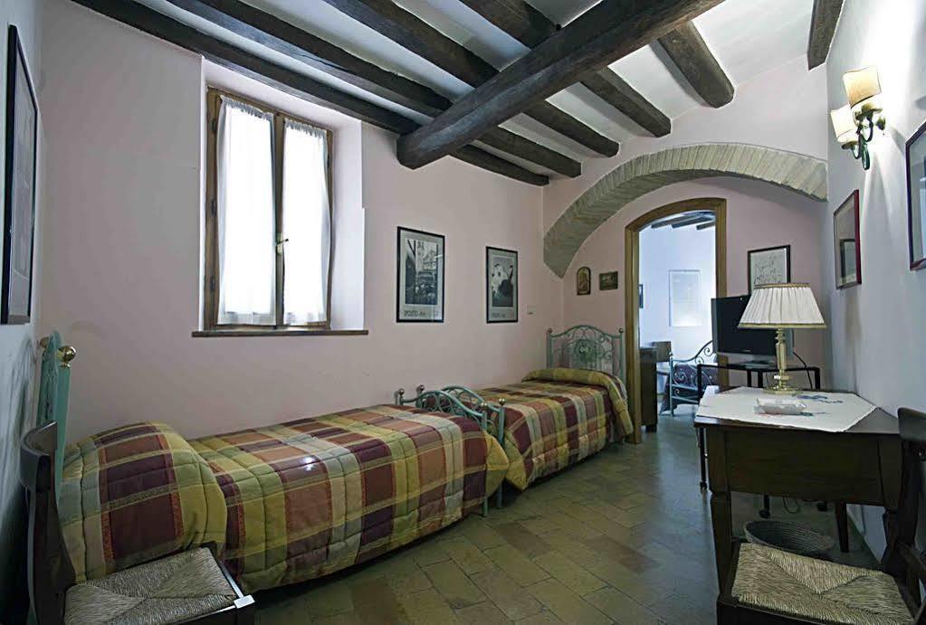 Albergo Villa Cristina Сполето Екстер'єр фото